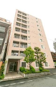 Shinjuku Waseda Apartment