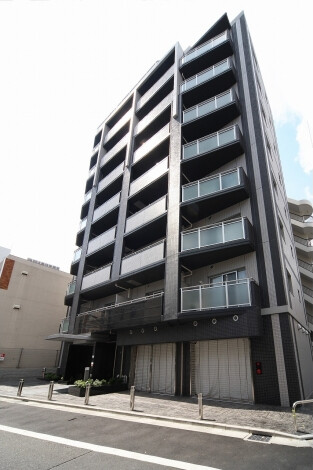 Shinjuku Yotsuya Sanchome Apartment