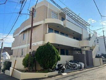 Shibuya Yoyogi-Uehara Apartment