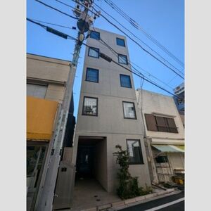 Shinjuku Ochiai-Minami-Nagasaki Studio