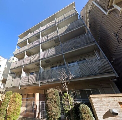 Waseda Shinjuku Apartment