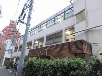 Shinjuku Okubo Apartment